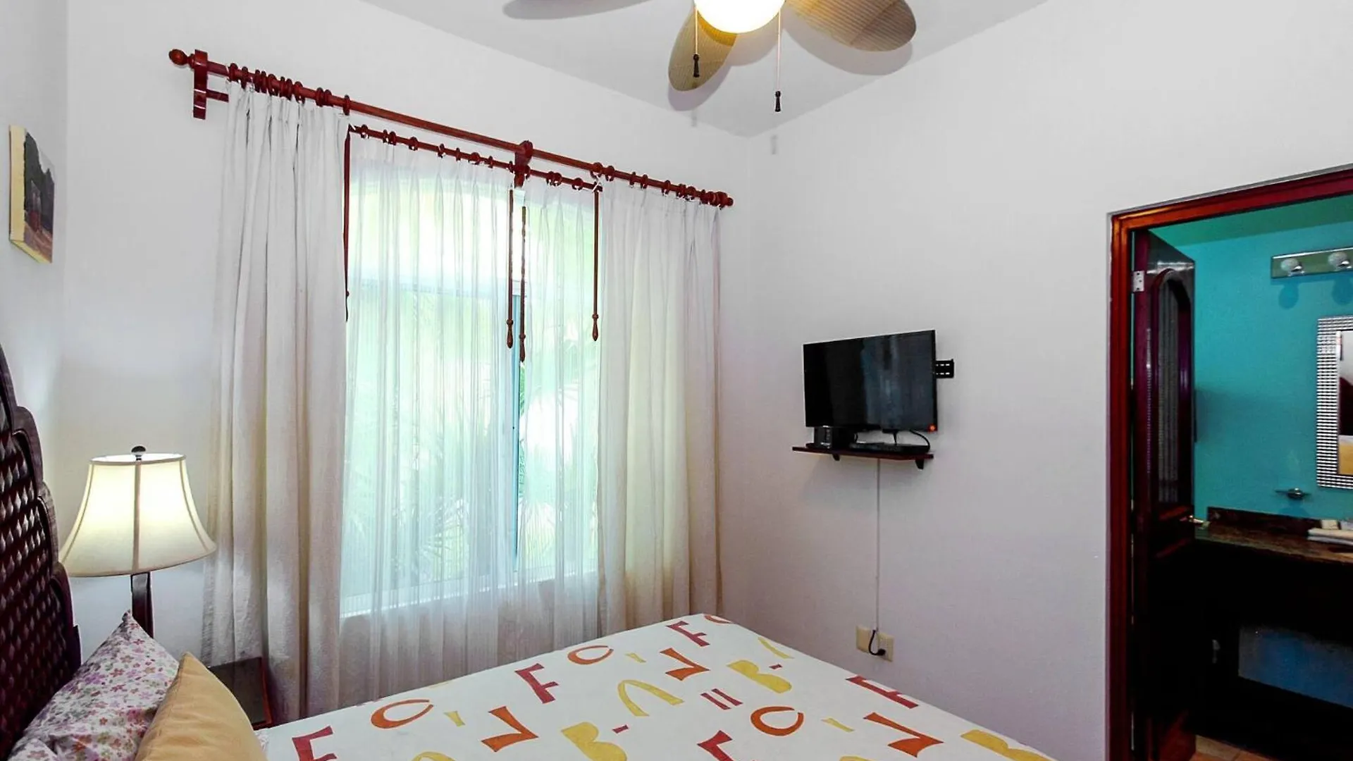 Villa With 4 Bedrooms A Few Steps From The Beach - Playacar - Vista Del Mar Playa del Carmen 0*,  Meksyk
